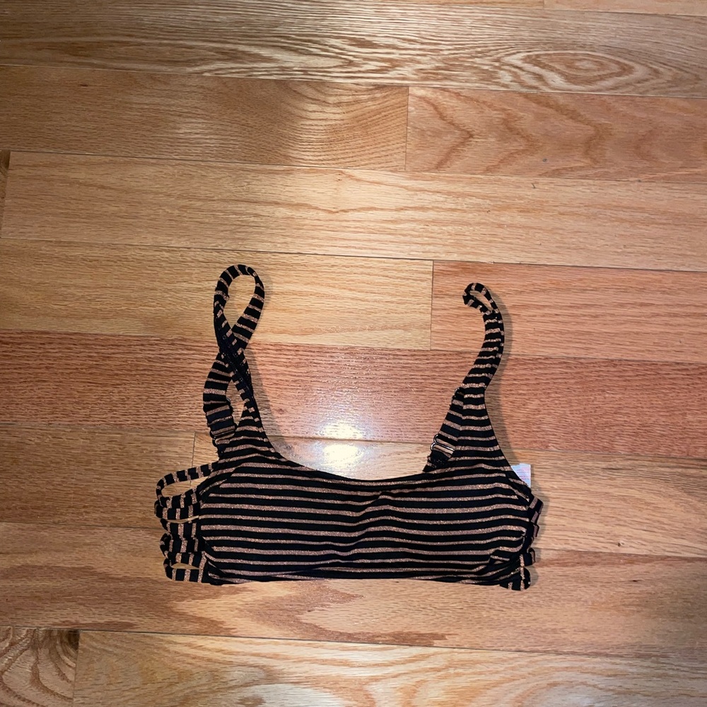 Womens/Juniors size small swim top